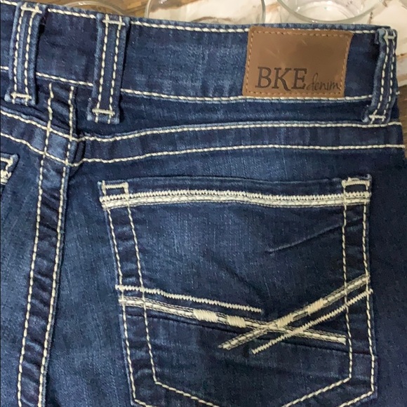 NWOT BKE Harper Capri’s - Picture 3 of 4